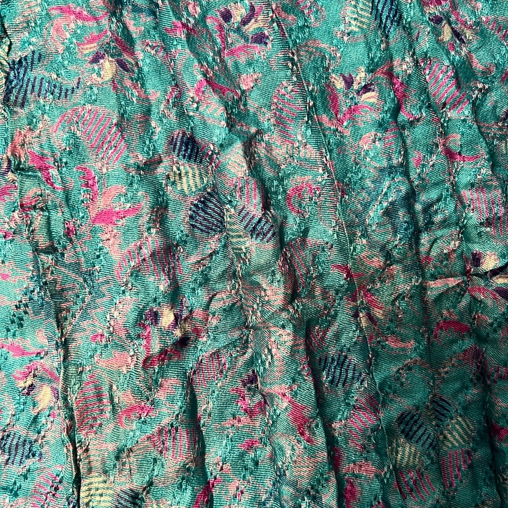 Green Sewn kimono, blue/pink/black beautiful crepe size “2” 75% recyc… - Picture 5 of 6